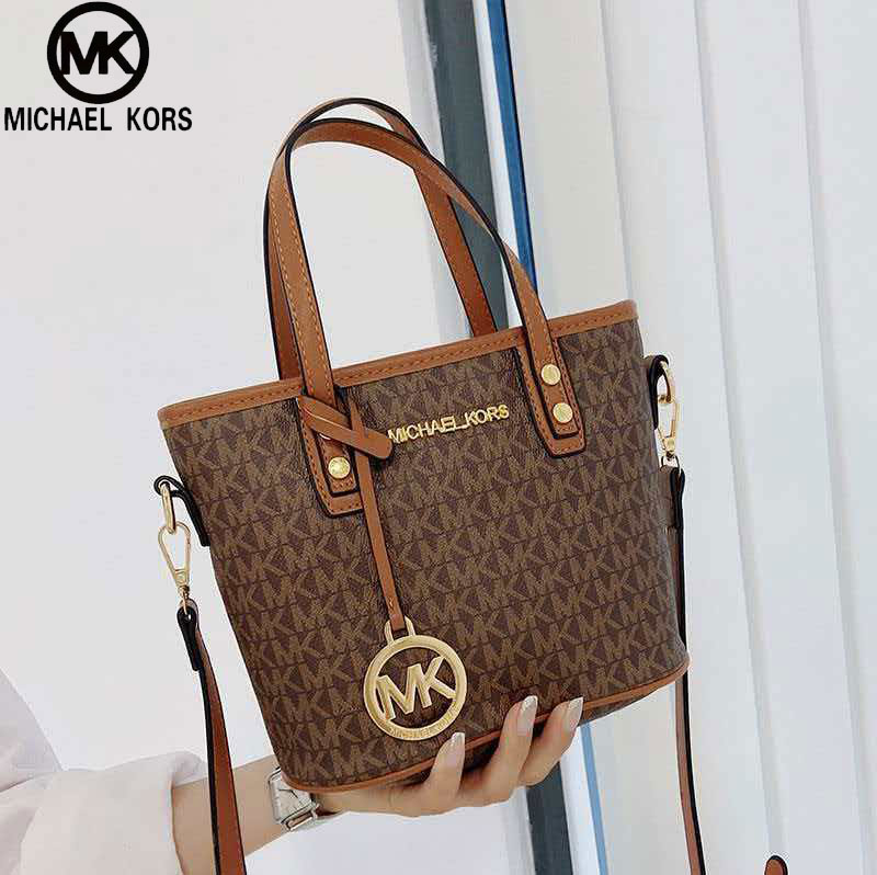 Michael Kors Ole Jet Set 2026  - Women'S Bags Michael Kors incelemesi ve fiyatı